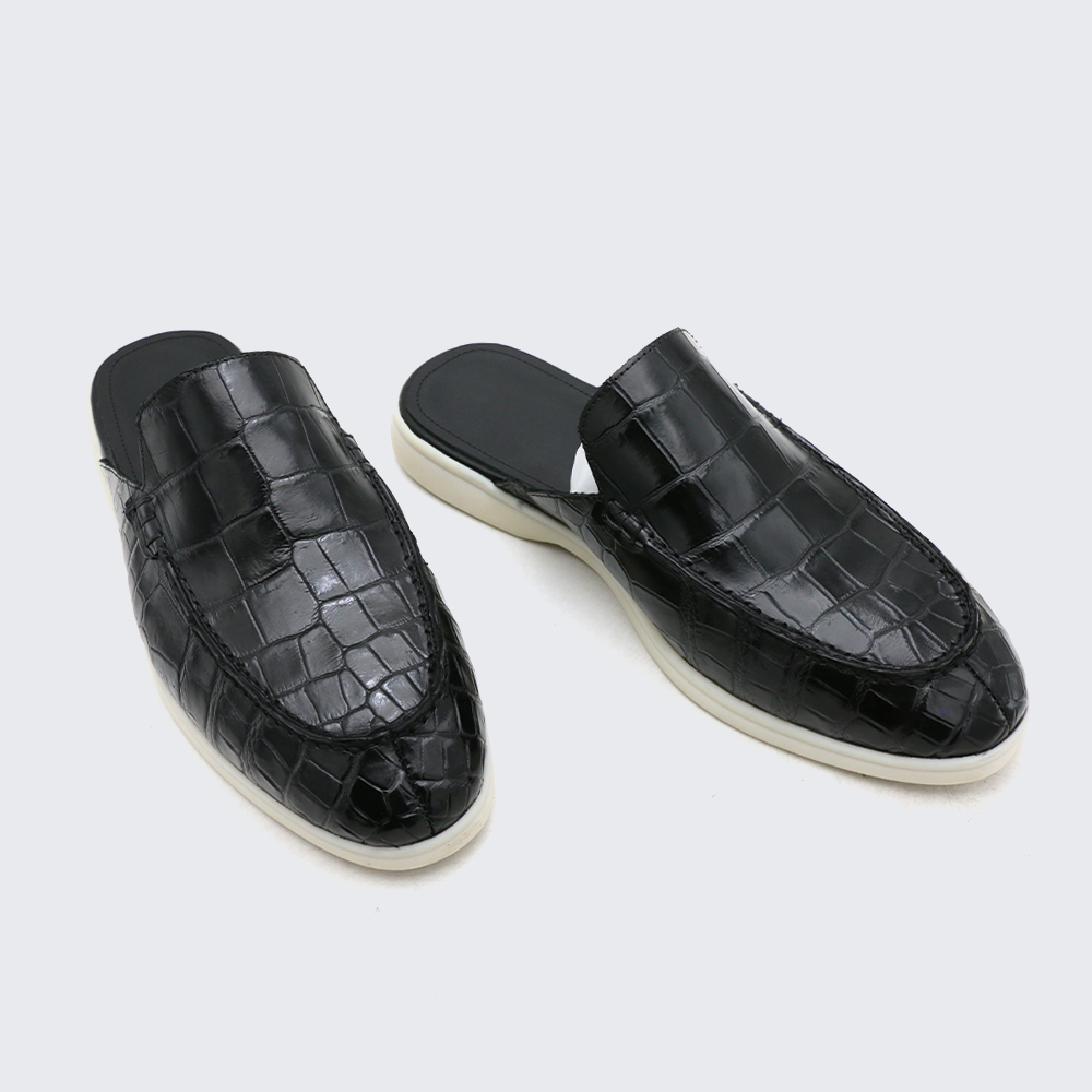 crocodile skin factory