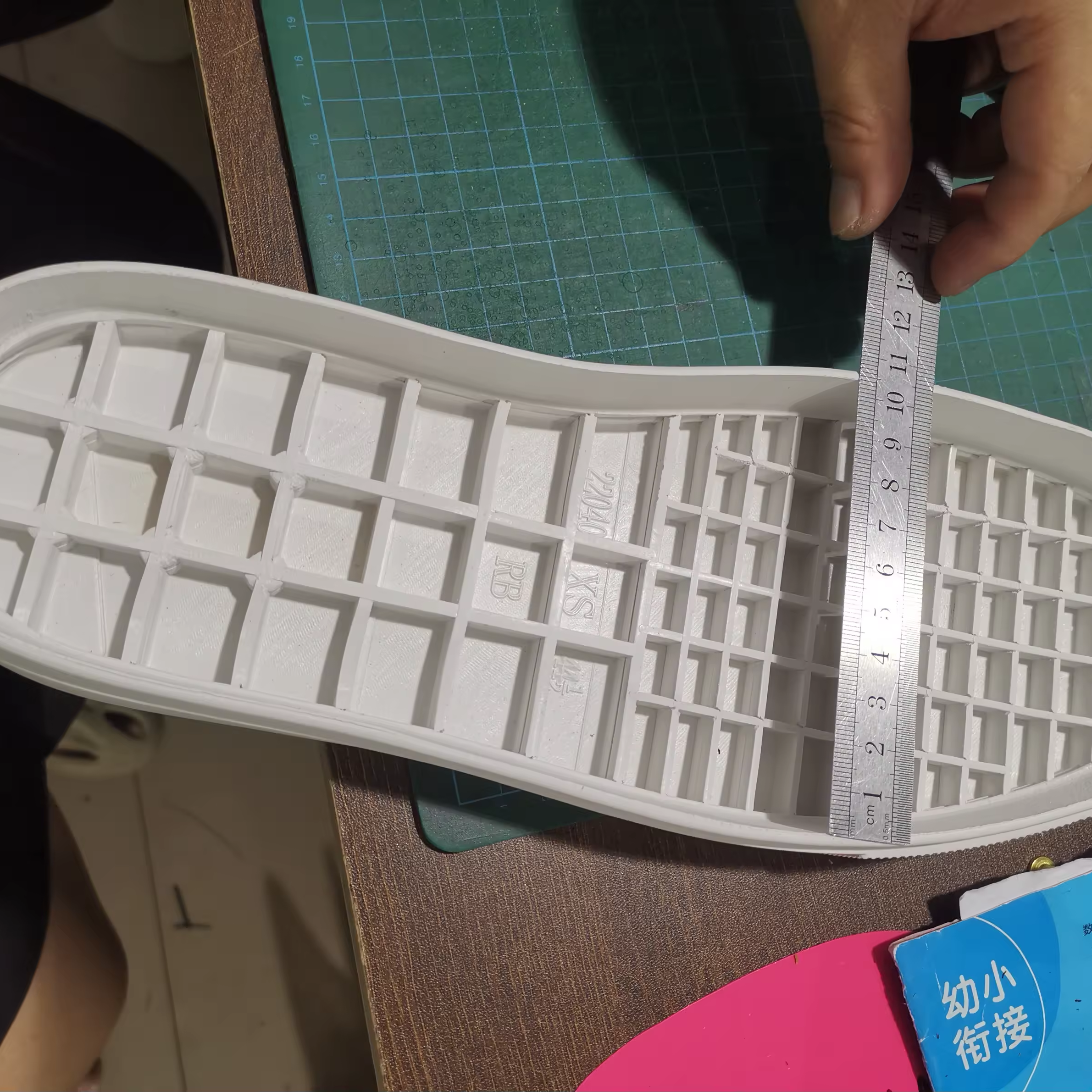 lanci custom shoe sole